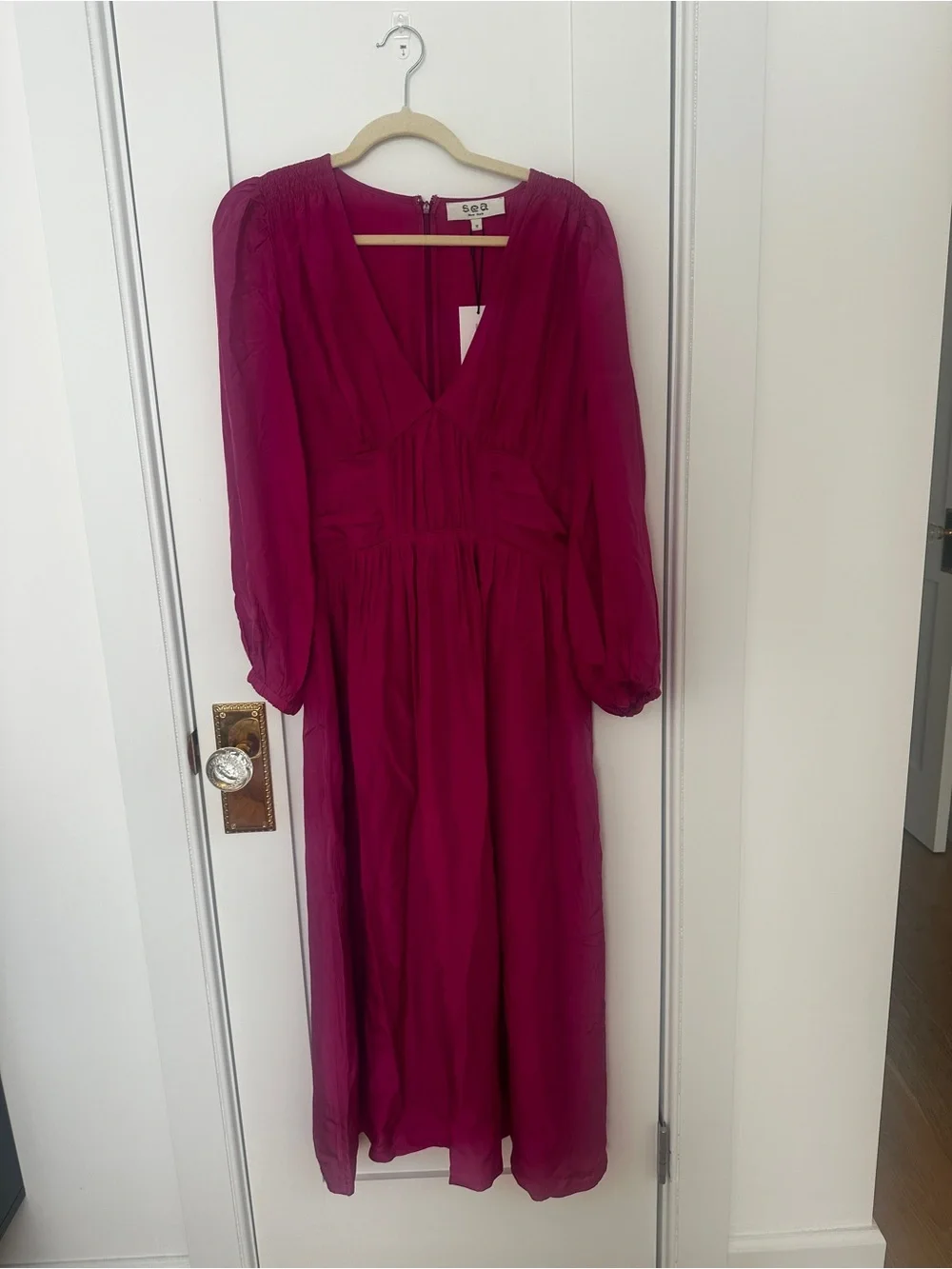 NWT Sea New York Magenta V-Neck Long Sleeve Midi Dress